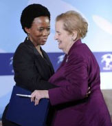 wipsp Ntshadi Mofokeng ’12 with former U.S. Secretary of State Madeleine Albright